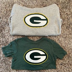 Packers shirt and sweatshirt
